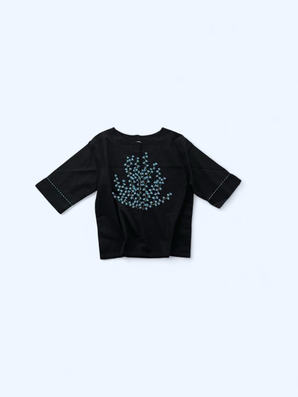 Relaxed fit canvas‎ embroidered blouse size M